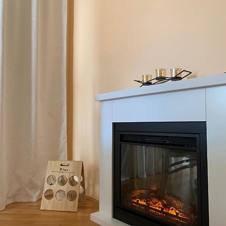 Lastochka.Mne Apartments Baošići Esterno foto