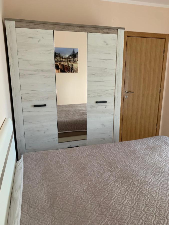 Lastochka.Mne Apartments Baošići Esterno foto