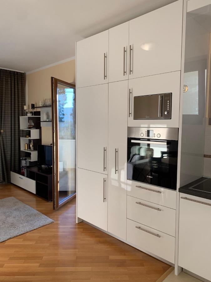 Lastochka.Mne Apartments Baošići Esterno foto